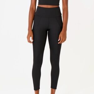 Alo Yoga Ribbed Airlift High-Waisted 7/8 Enhancted Legging